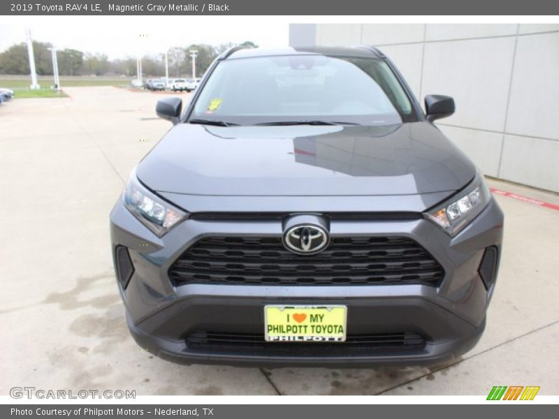 Magnetic Gray Metallic / Black 2019 Toyota RAV4 LE