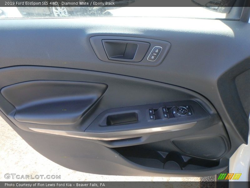 Diamond White / Ebony Black 2019 Ford EcoSport SES 4WD