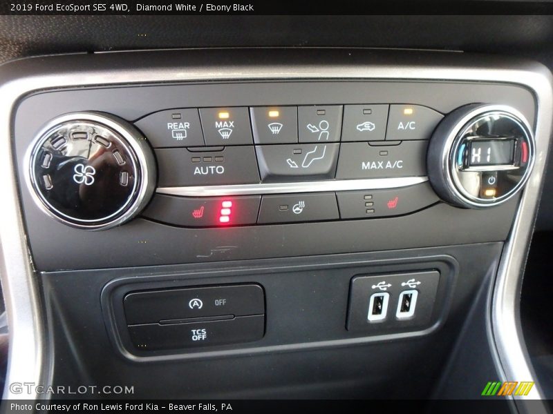 Diamond White / Ebony Black 2019 Ford EcoSport SES 4WD