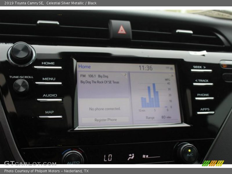 Celestial Silver Metallic / Black 2019 Toyota Camry SE