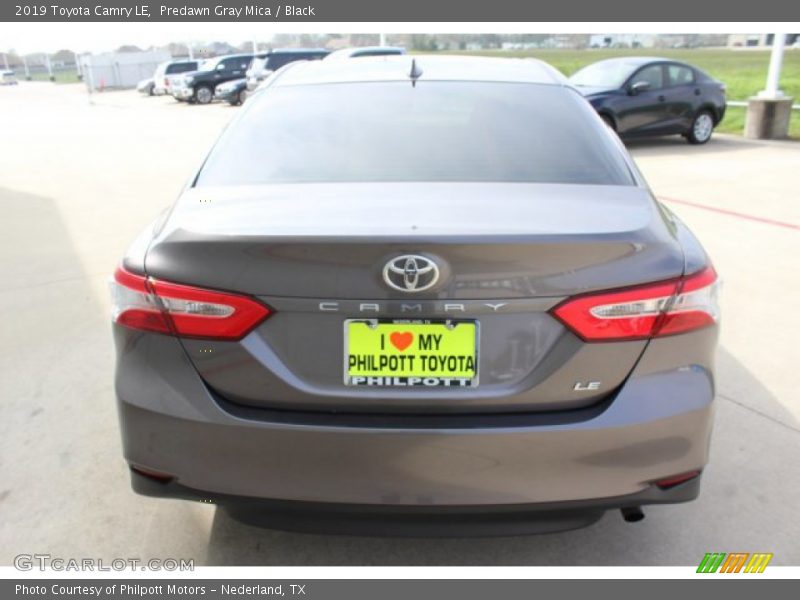 Predawn Gray Mica / Black 2019 Toyota Camry LE