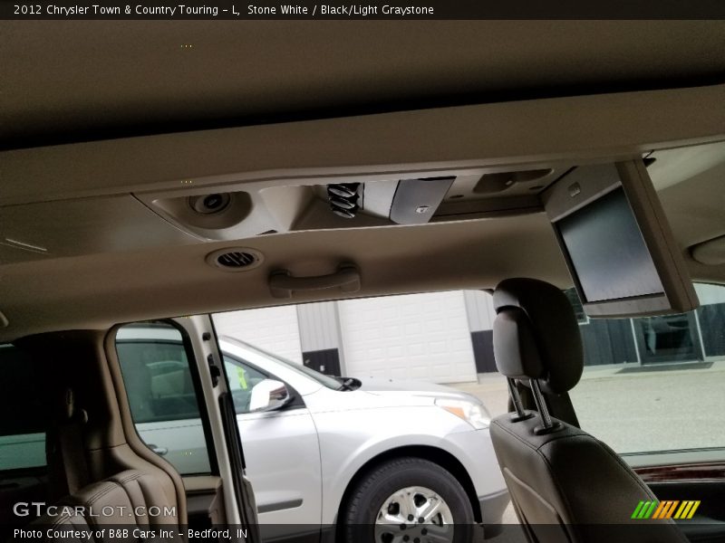 Stone White / Black/Light Graystone 2012 Chrysler Town & Country Touring - L