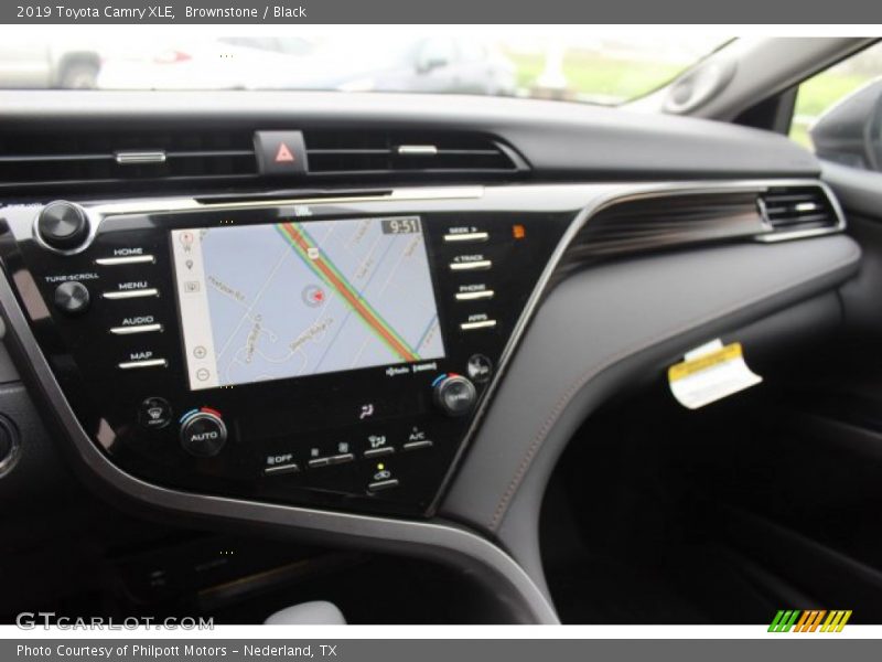 Brownstone / Black 2019 Toyota Camry XLE