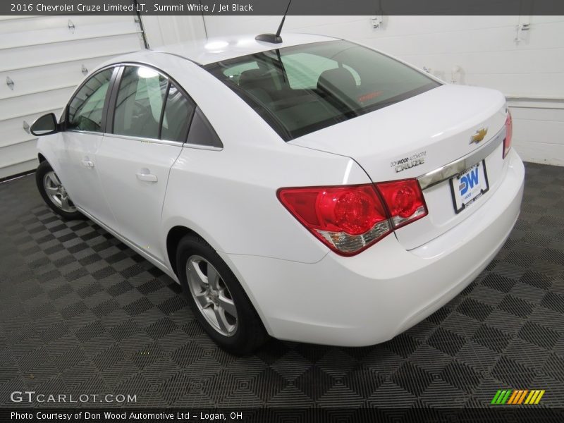 Summit White / Jet Black 2016 Chevrolet Cruze Limited LT