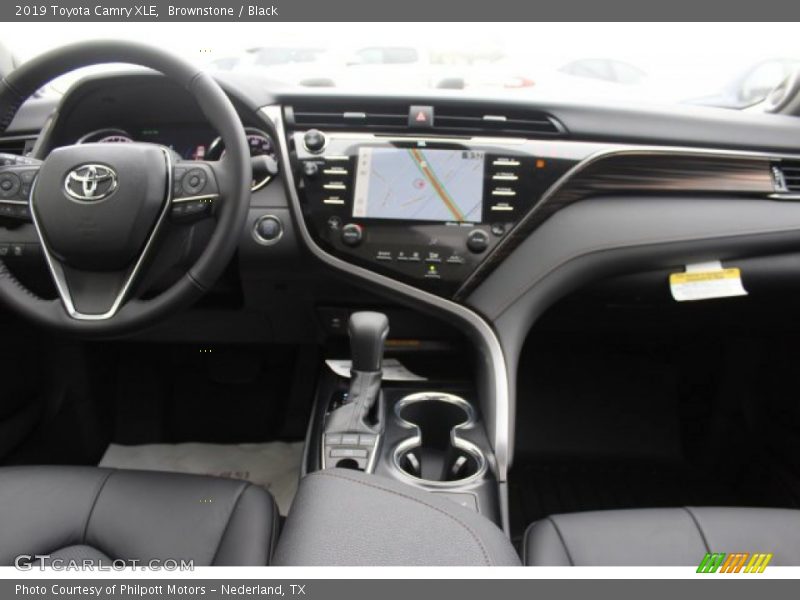 Brownstone / Black 2019 Toyota Camry XLE