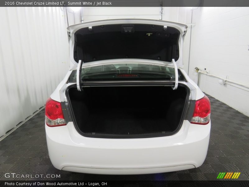 Summit White / Jet Black 2016 Chevrolet Cruze Limited LT