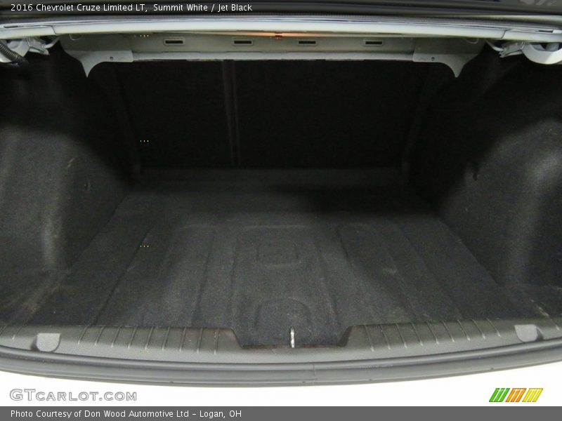 Summit White / Jet Black 2016 Chevrolet Cruze Limited LT