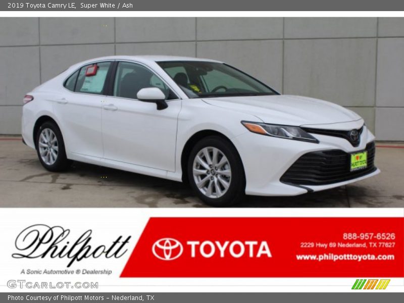 Super White / Ash 2019 Toyota Camry LE