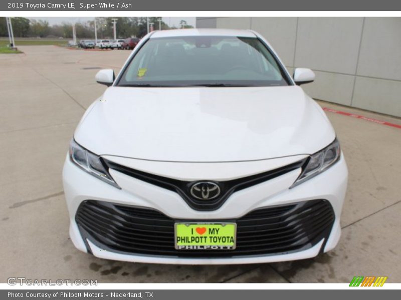 Super White / Ash 2019 Toyota Camry LE