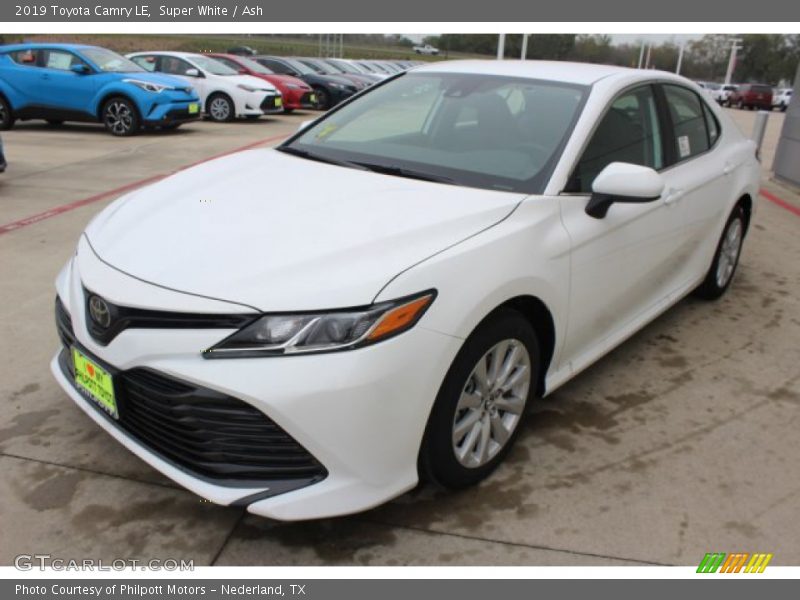 Super White / Ash 2019 Toyota Camry LE