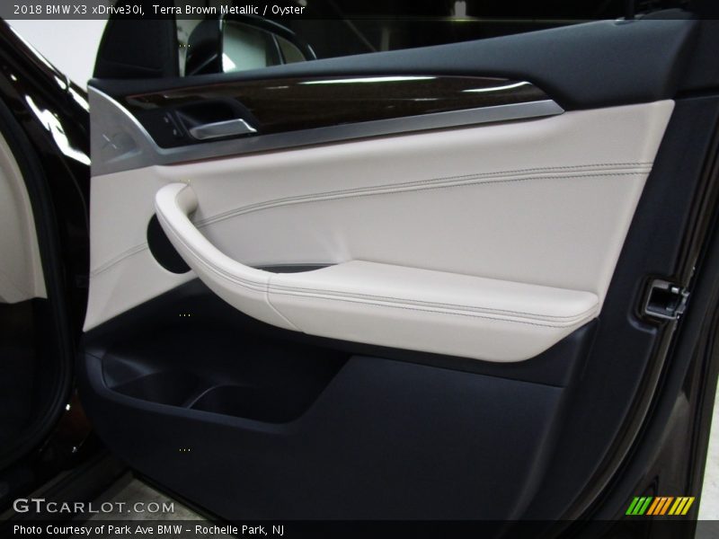 Terra Brown Metallic / Oyster 2018 BMW X3 xDrive30i
