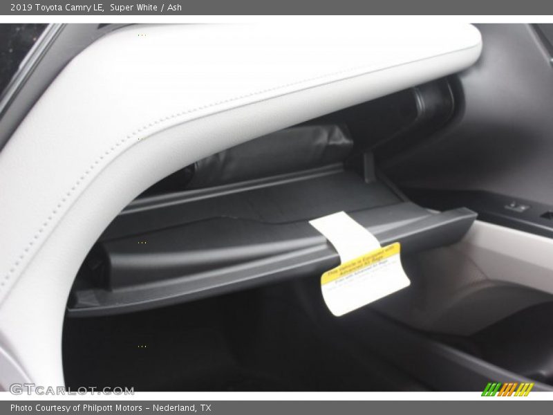 Super White / Ash 2019 Toyota Camry LE