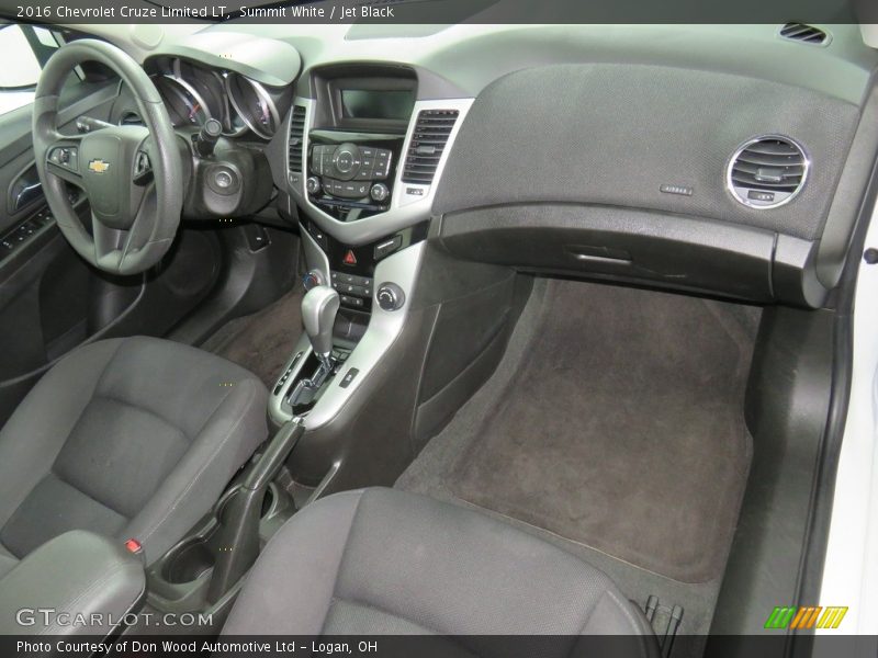 Summit White / Jet Black 2016 Chevrolet Cruze Limited LT