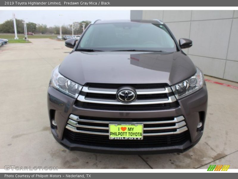 Predawn Gray Mica / Black 2019 Toyota Highlander Limited