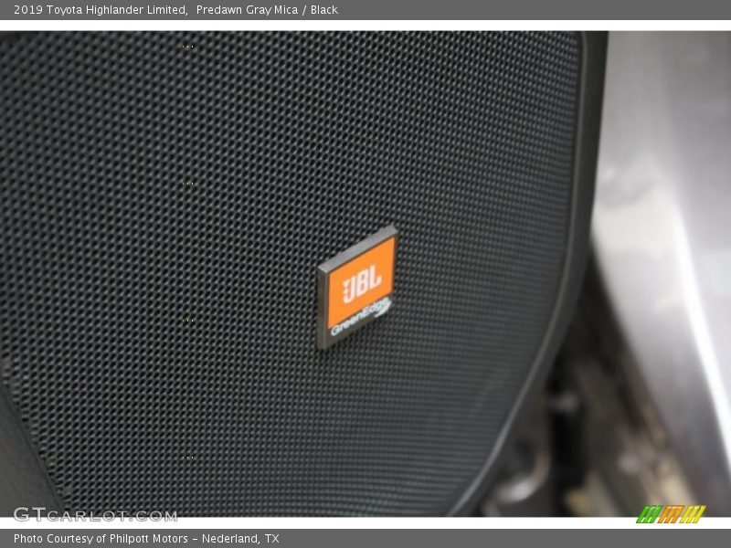 Predawn Gray Mica / Black 2019 Toyota Highlander Limited