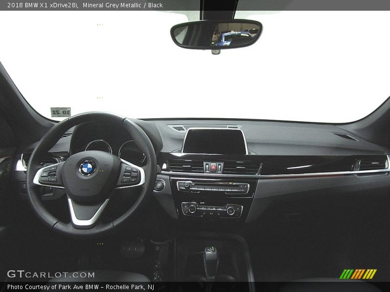 Mineral Grey Metallic / Black 2018 BMW X1 xDrive28i