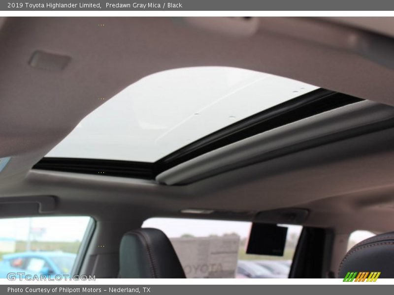 Predawn Gray Mica / Black 2019 Toyota Highlander Limited