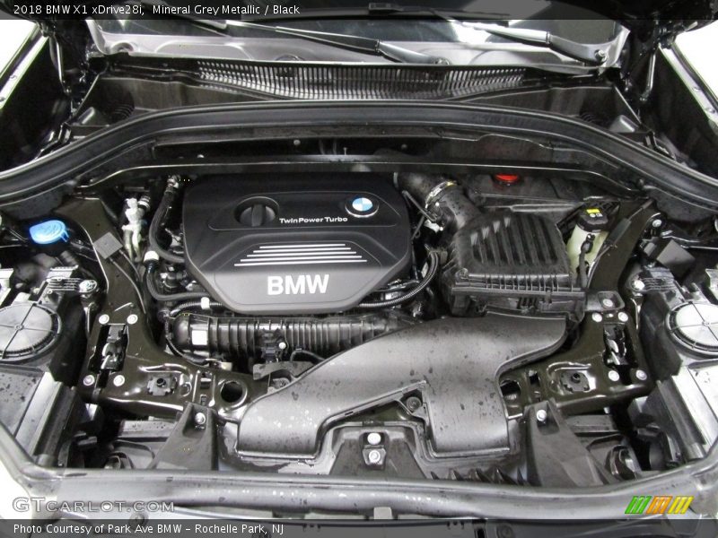 Mineral Grey Metallic / Black 2018 BMW X1 xDrive28i