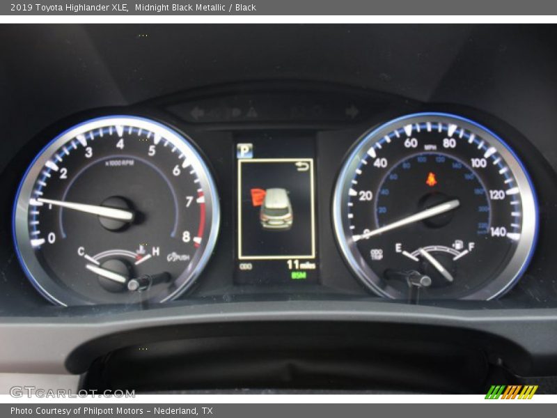 Midnight Black Metallic / Black 2019 Toyota Highlander XLE