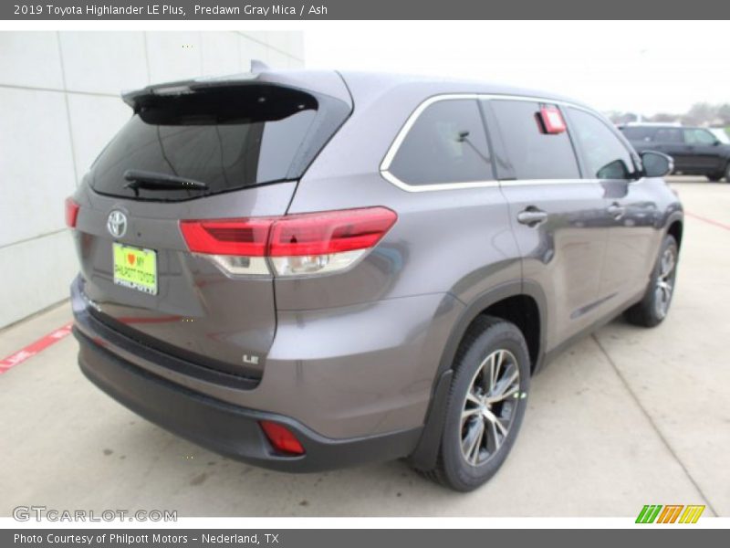 Predawn Gray Mica / Ash 2019 Toyota Highlander LE Plus