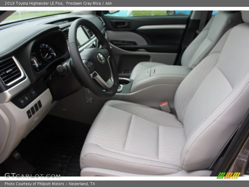 Predawn Gray Mica / Ash 2019 Toyota Highlander LE Plus