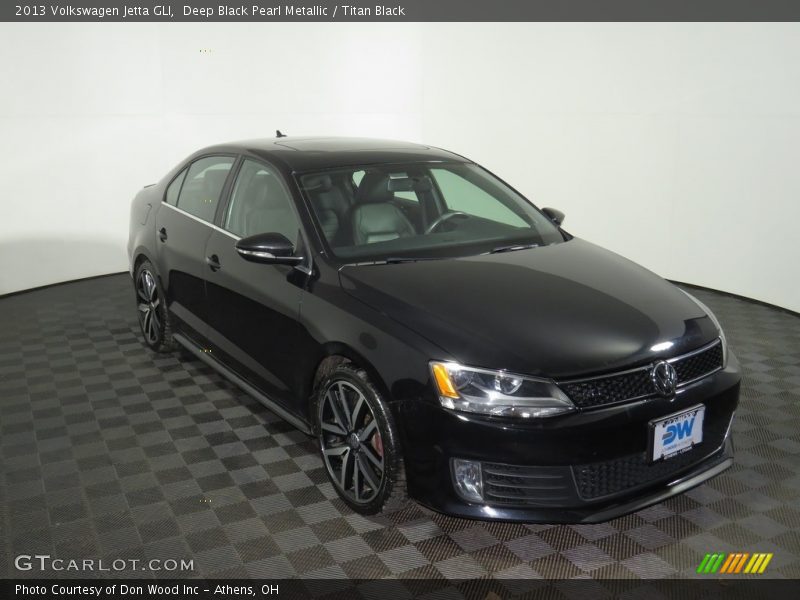 Deep Black Pearl Metallic / Titan Black 2013 Volkswagen Jetta GLI