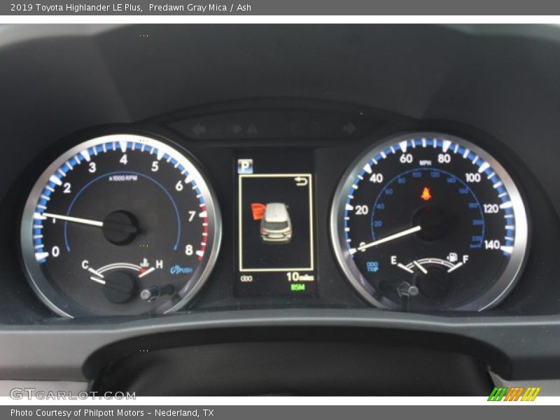 Predawn Gray Mica / Ash 2019 Toyota Highlander LE Plus