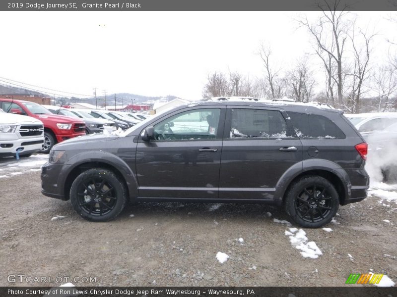 Granite Pearl / Black 2019 Dodge Journey SE