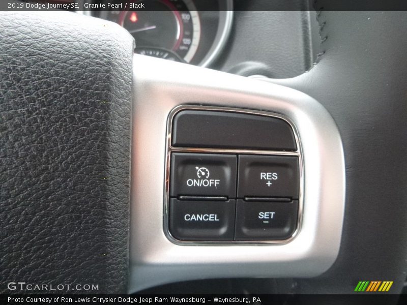 Granite Pearl / Black 2019 Dodge Journey SE