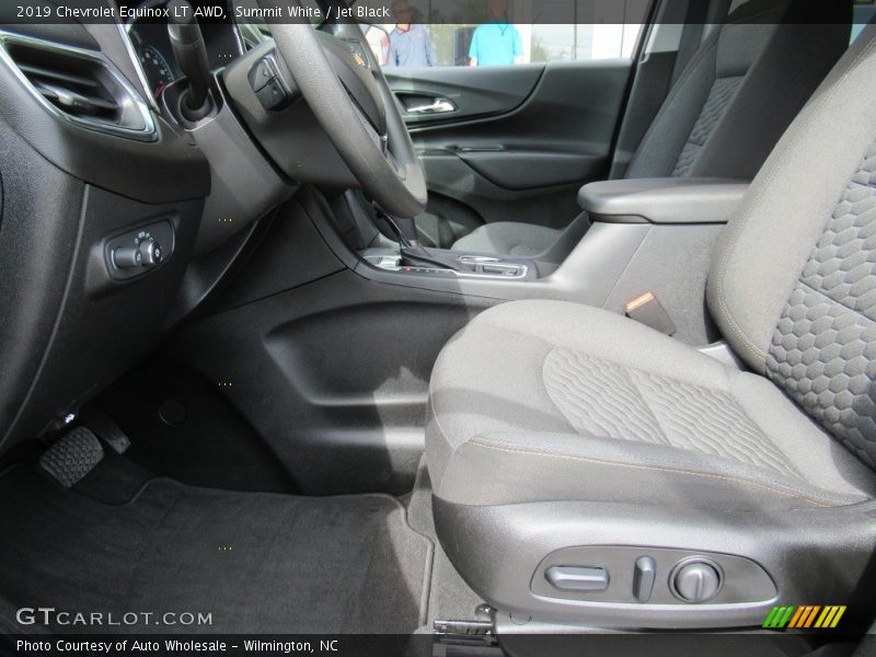 Summit White / Jet Black 2019 Chevrolet Equinox LT AWD