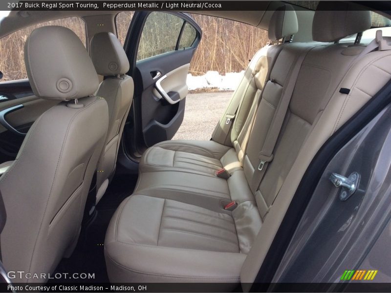 Pepperdust Metallic / Light Neutral/Cocoa 2017 Buick Regal Sport Touring