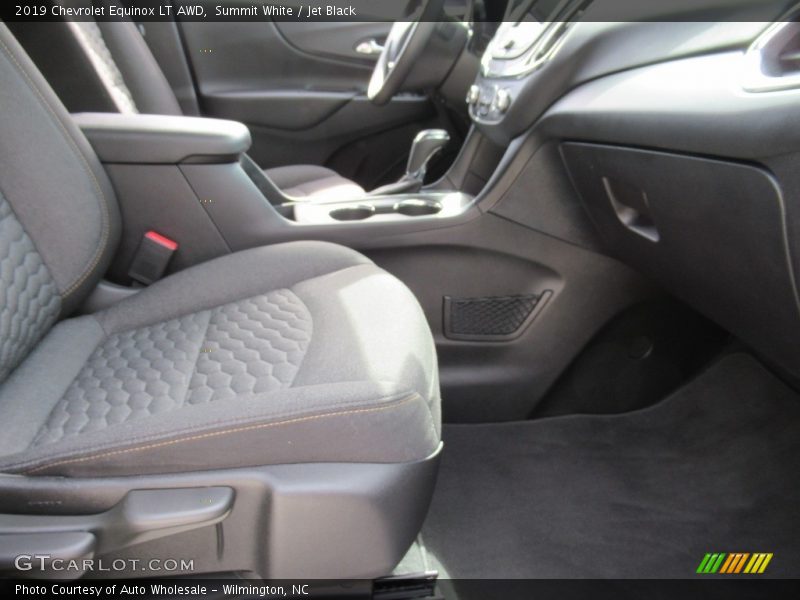 Summit White / Jet Black 2019 Chevrolet Equinox LT AWD