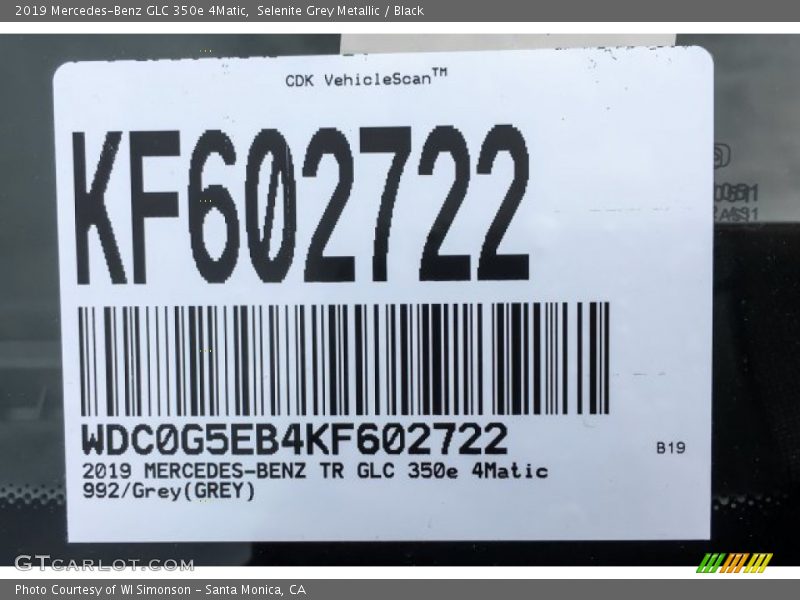 Selenite Grey Metallic / Black 2019 Mercedes-Benz GLC 350e 4Matic