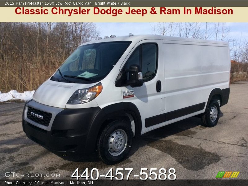 Bright White / Black 2019 Ram ProMaster 1500 Low Roof Cargo Van