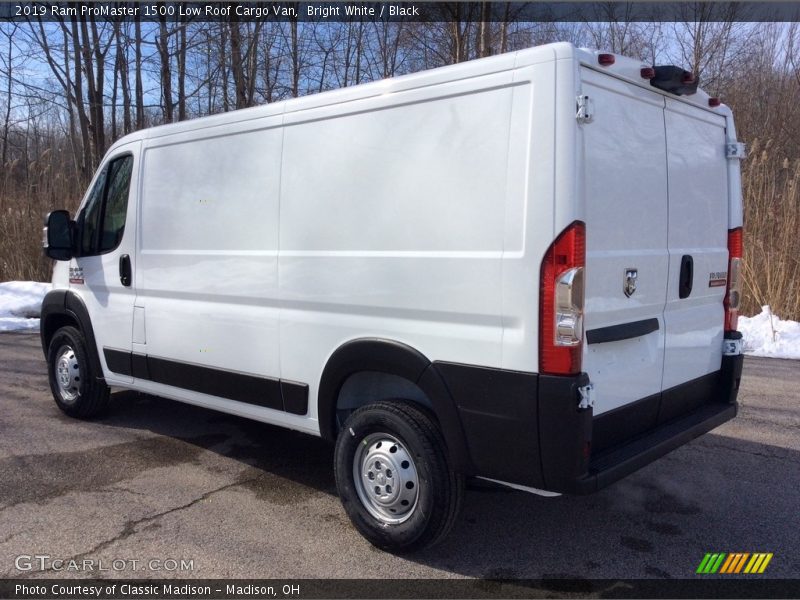 Bright White / Black 2019 Ram ProMaster 1500 Low Roof Cargo Van