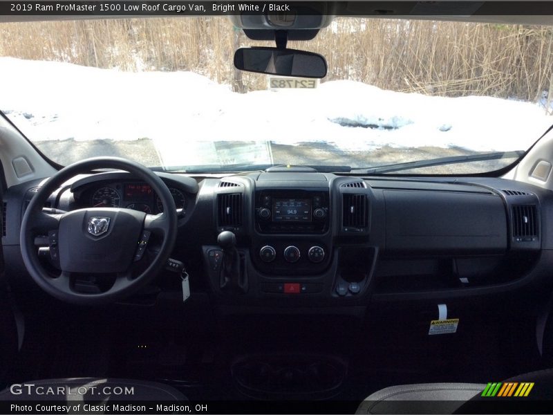 Bright White / Black 2019 Ram ProMaster 1500 Low Roof Cargo Van