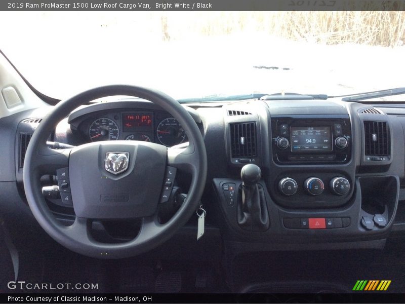 Bright White / Black 2019 Ram ProMaster 1500 Low Roof Cargo Van