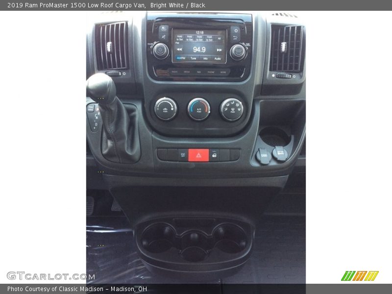 Bright White / Black 2019 Ram ProMaster 1500 Low Roof Cargo Van