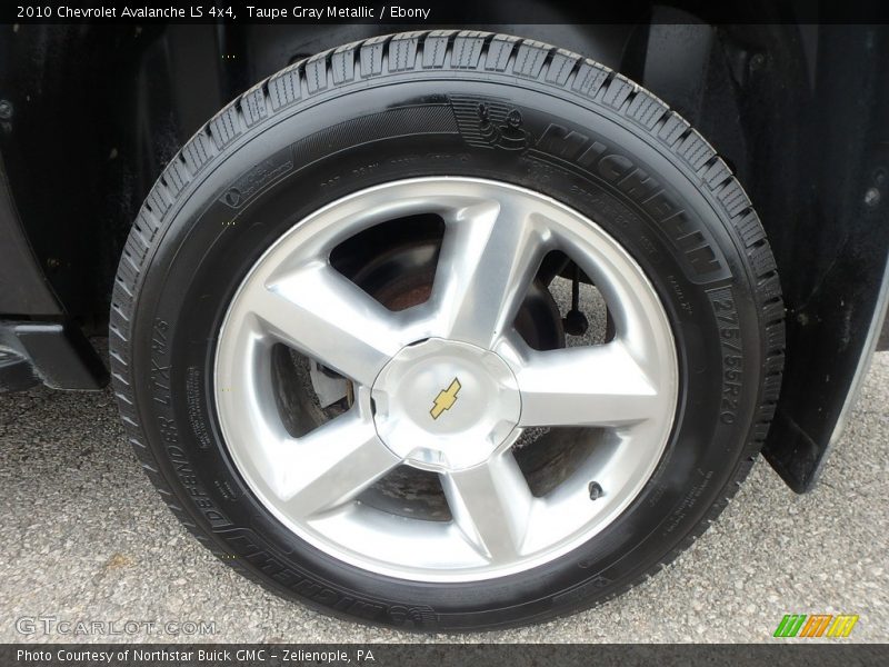 Taupe Gray Metallic / Ebony 2010 Chevrolet Avalanche LS 4x4