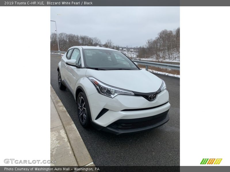 Blizzard White Pearl / Black 2019 Toyota C-HR XLE