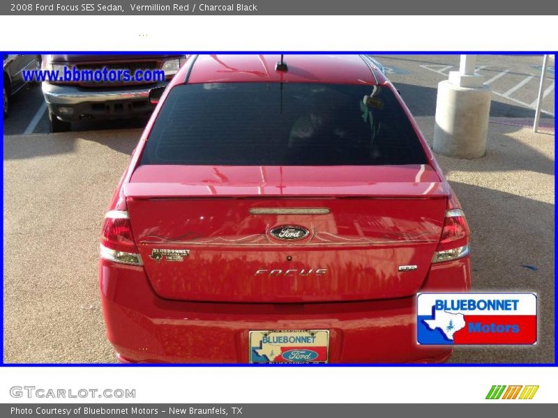 Vermillion Red / Charcoal Black 2008 Ford Focus SES Sedan