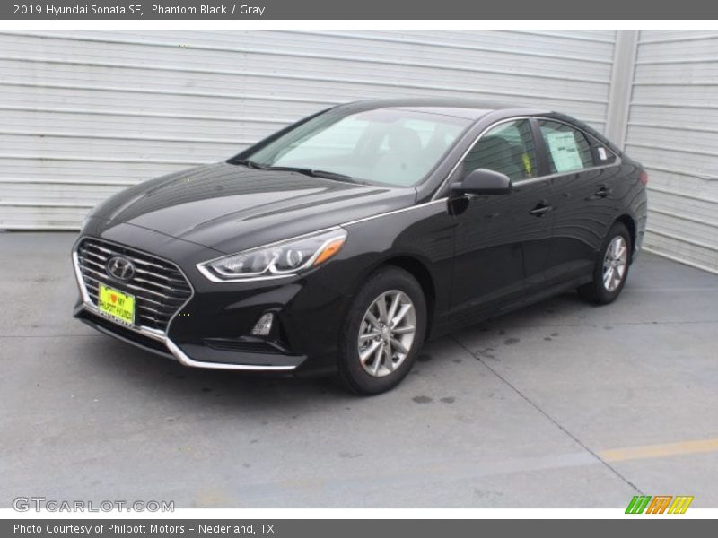 Phantom Black / Gray 2019 Hyundai Sonata SE