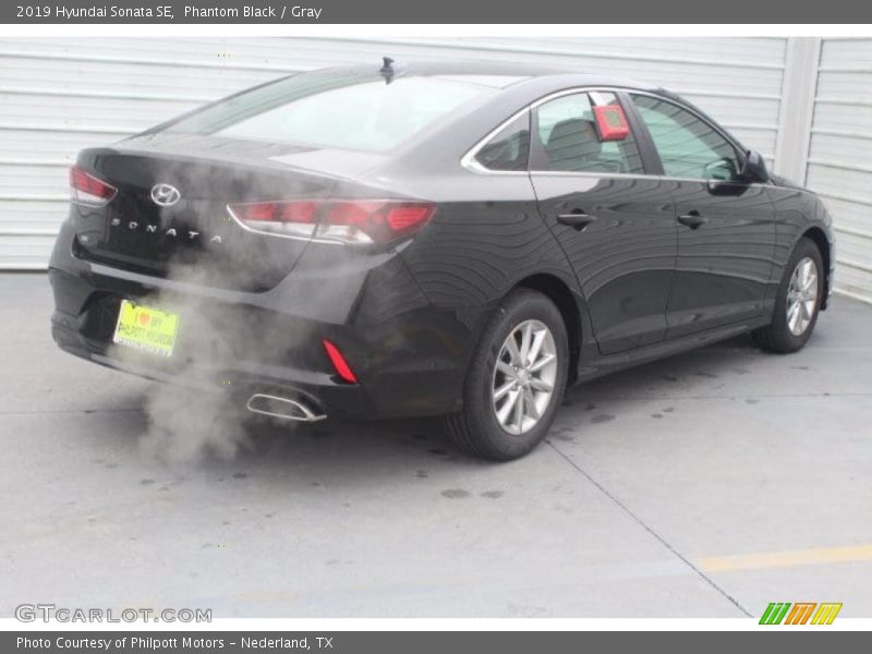 Phantom Black / Gray 2019 Hyundai Sonata SE