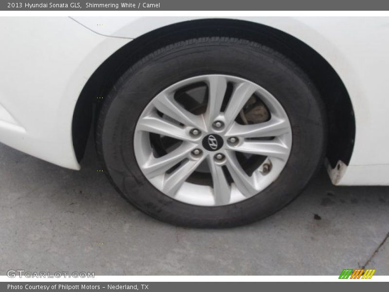 Shimmering White / Camel 2013 Hyundai Sonata GLS