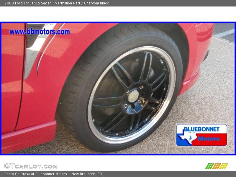 Vermillion Red / Charcoal Black 2008 Ford Focus SES Sedan