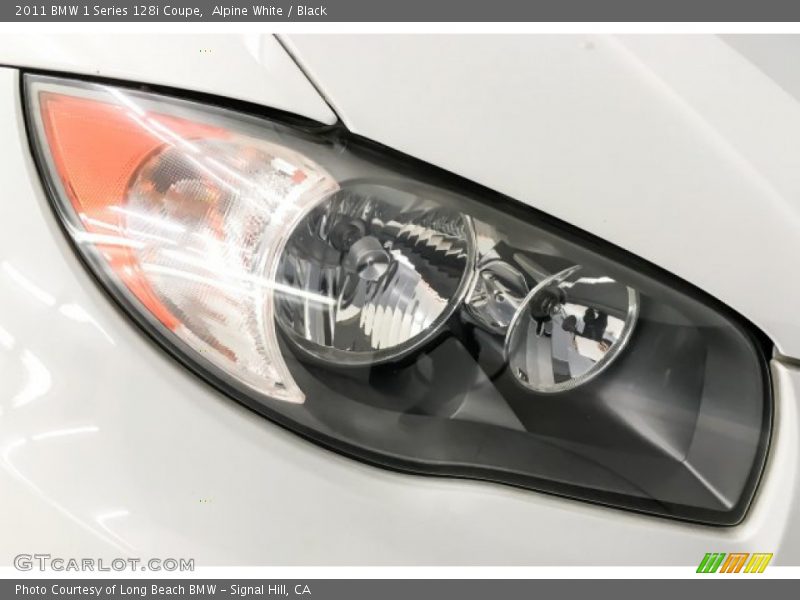 Alpine White / Black 2011 BMW 1 Series 128i Coupe