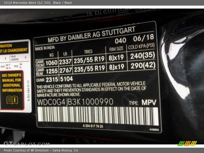 Black / Black 2019 Mercedes-Benz GLC 300
