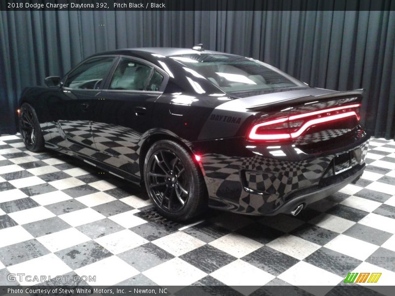Pitch Black / Black 2018 Dodge Charger Daytona 392
