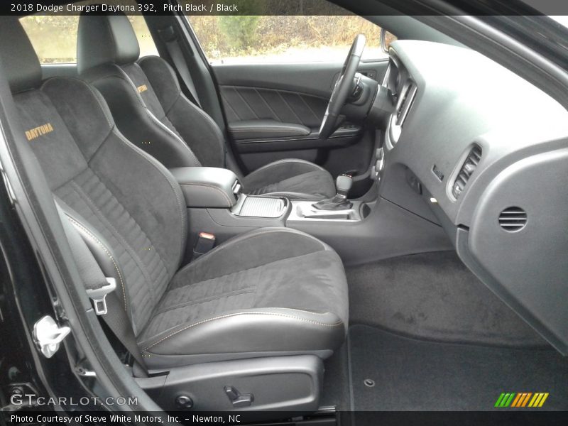 Pitch Black / Black 2018 Dodge Charger Daytona 392