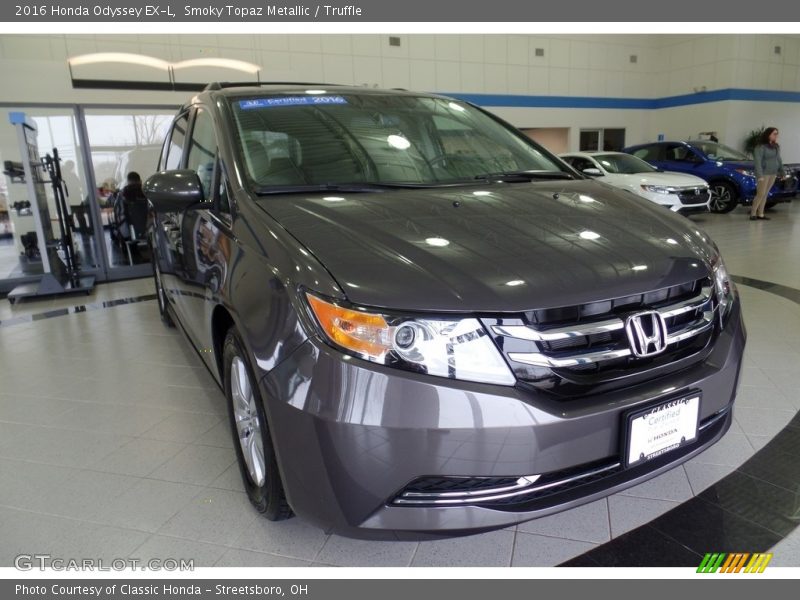 Smoky Topaz Metallic / Truffle 2016 Honda Odyssey EX-L